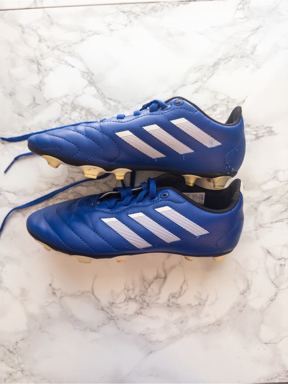 GUC Adidas boys unisex soccer cleats 3